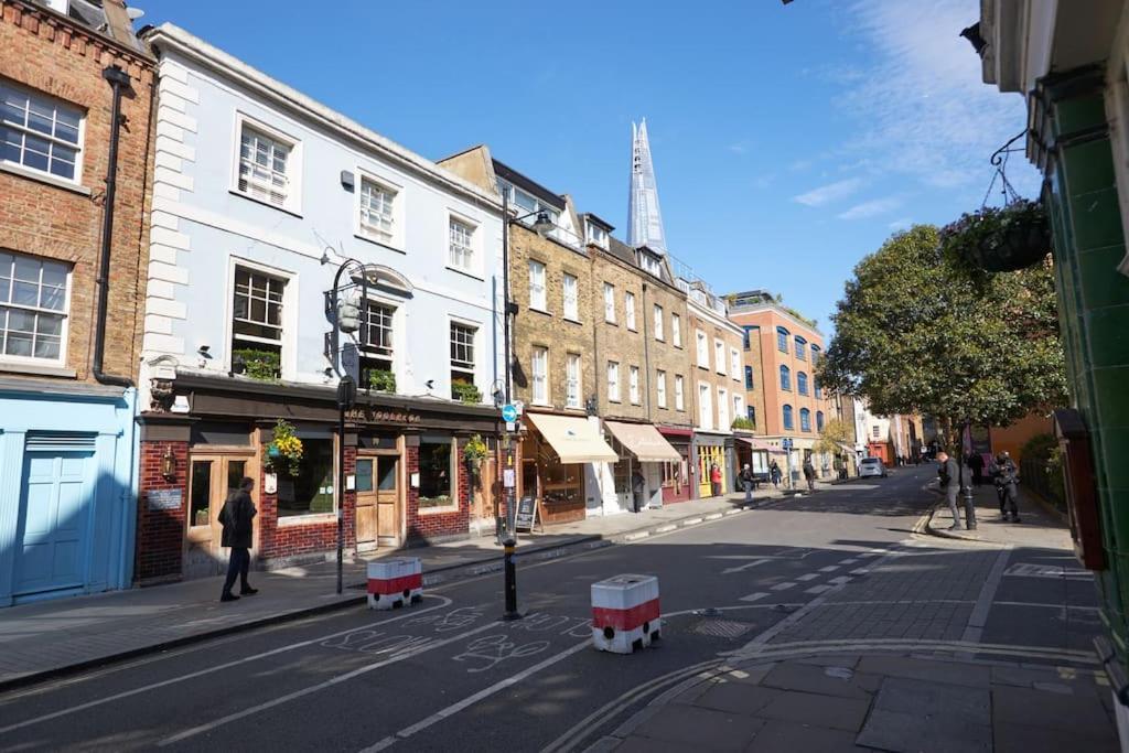 ロンドンButterbridgeアパートメント エクステリア 写真
